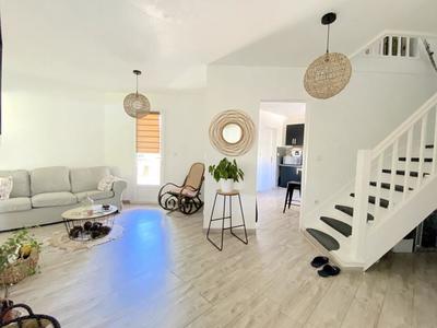 Maison - 111 m² - 5 pièces