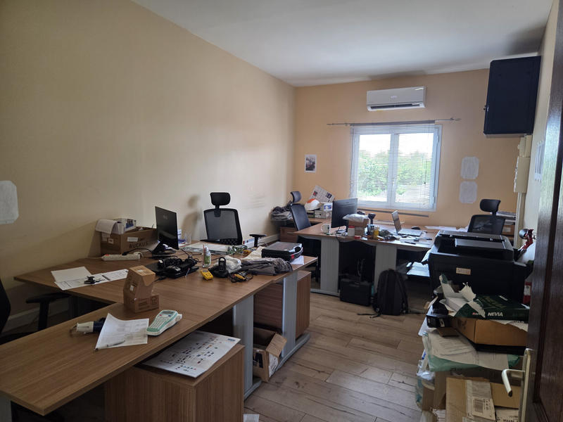 Local commercial - 178 m²