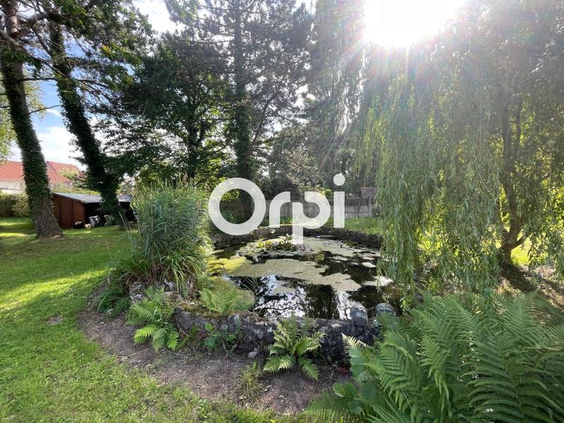 Maison - 239 m² - 7 pièces