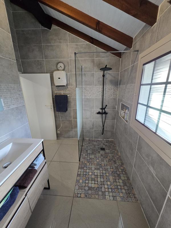 Maison - 160 m² - 9 pièces