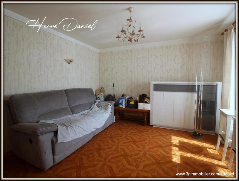 Maison en pierre - 181 m² - 7 pièces