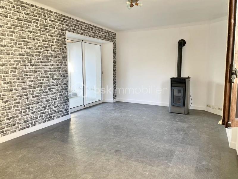 Maison de village - 80 m² - 5 pièces