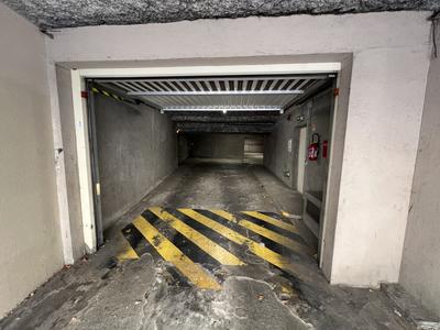 Parking / Garage - 14 m²