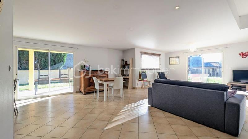 Maison - 147 m² - 5 pièces