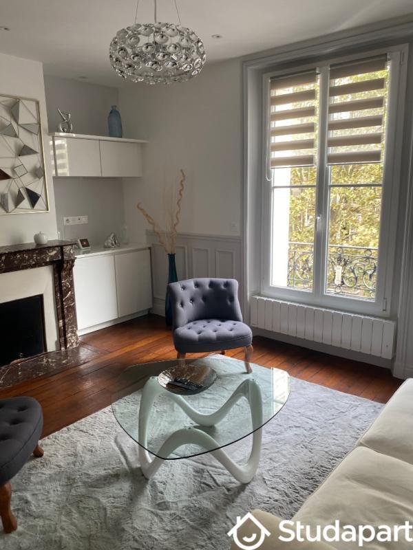 Chambre - 14 m² - 1 pièce