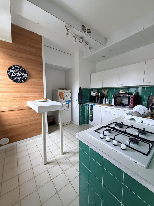 Appartement - 64 m² - 3 pièces