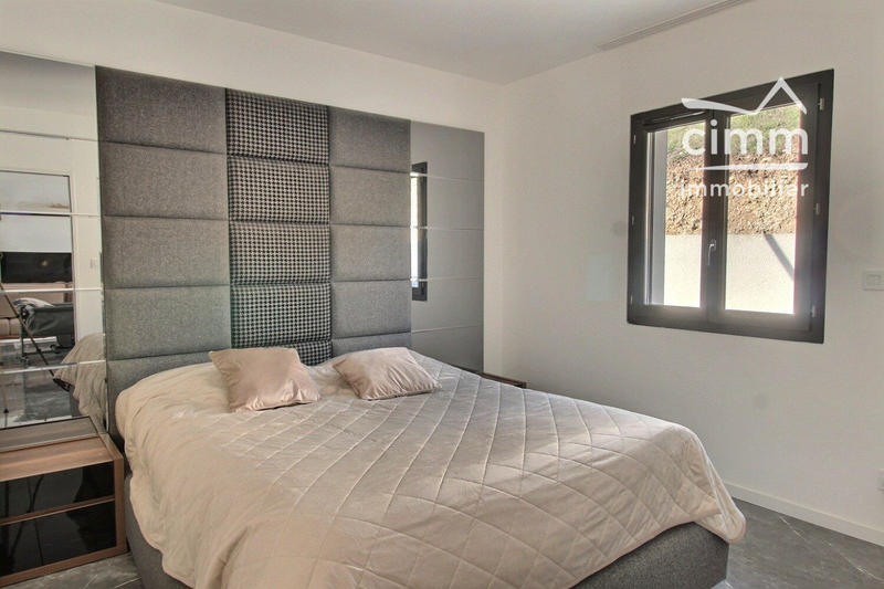 Villa - 100 m² - 4 pièces