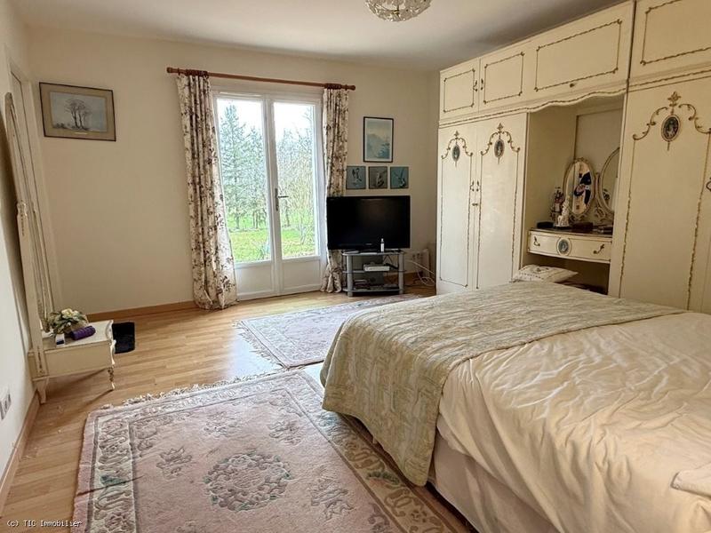 Villa - 165 m² - 6 pièces