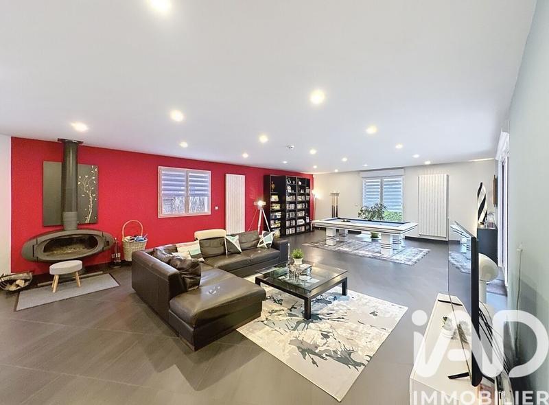 Maison - 290 m² - 7 pièces