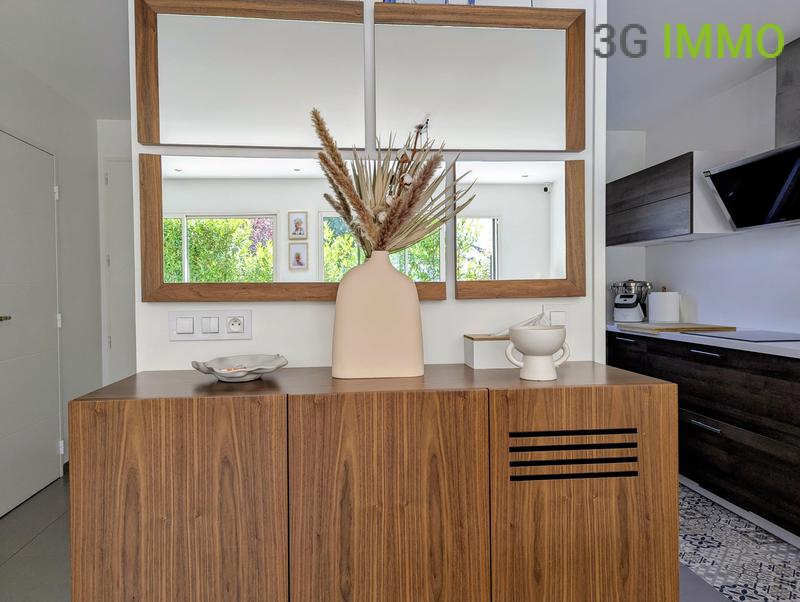 Villa - 94 m² - 4 pièces