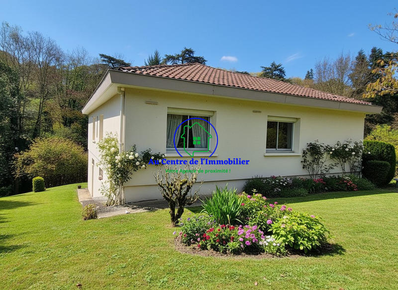 Maison traditionnelle - 129 m² - 6 pièces