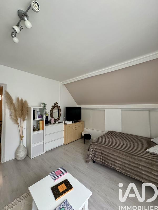 Maison - 167 m² - 8 pièces