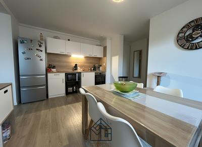 Appartement - 75 m² - 3 pièces