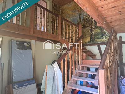 Maison - 140 m² - 8 pièces