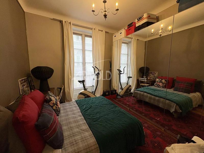 Appartement - 118 m² - 5 pièces