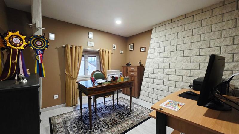 Maison - 156 m² - 7 pièces