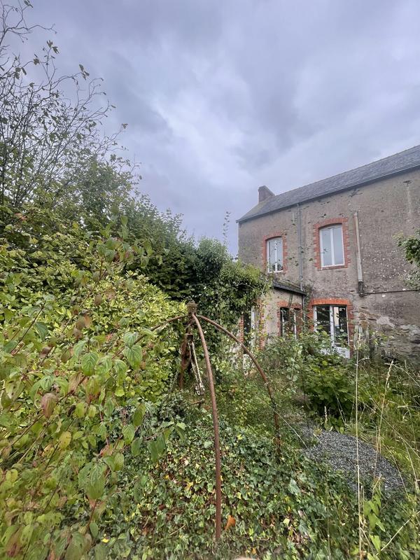 Maison ancienne - 230 m² - 7 pièces