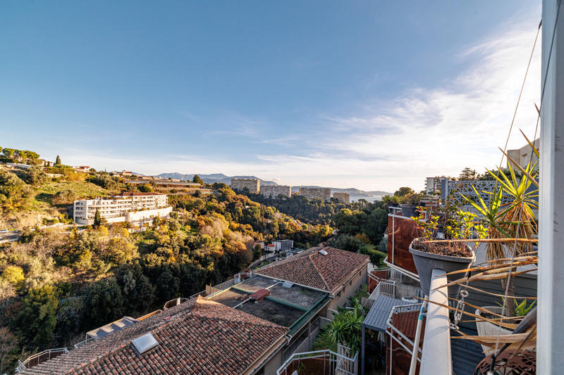 Appartement - 81 m² - 4 pièces