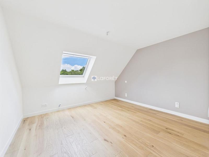 Maison - 144 m² - 6 pièces