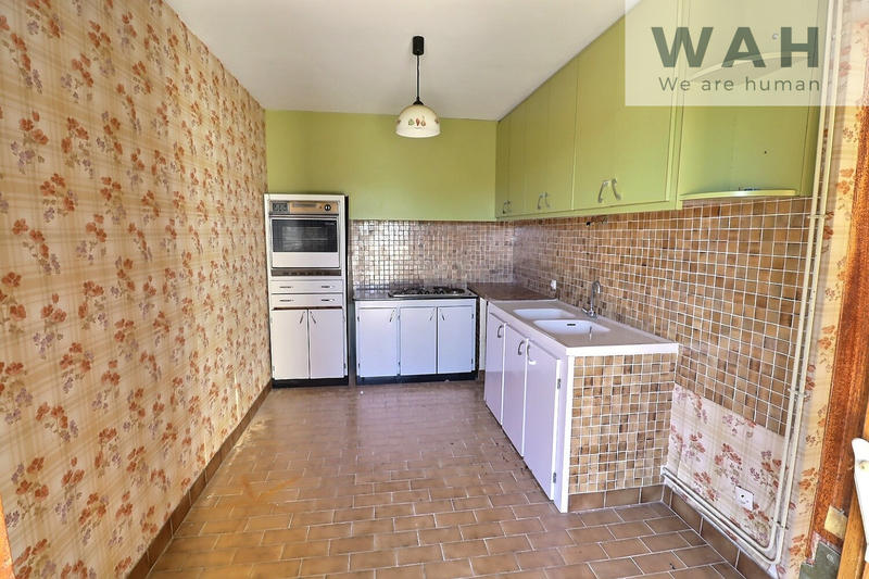 Villa - 241 m² - 10 pièces