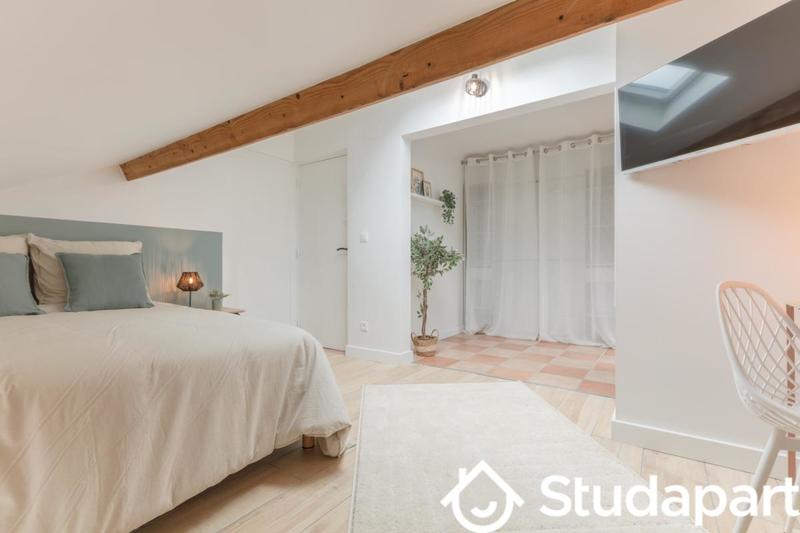 Chambre - 16 m² - 1 pièce