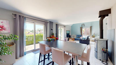 Maison - 130 m² - 6 pièces