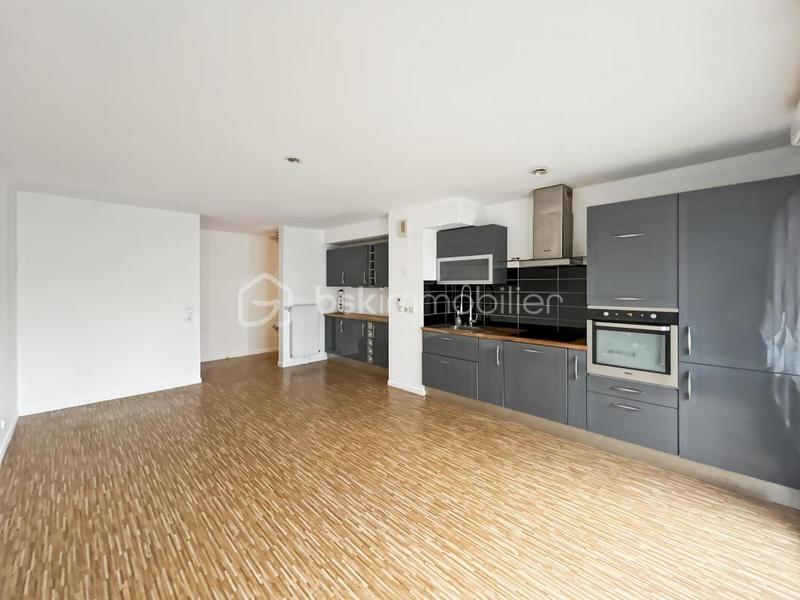 Appartement - 79 m² - 4 pièces