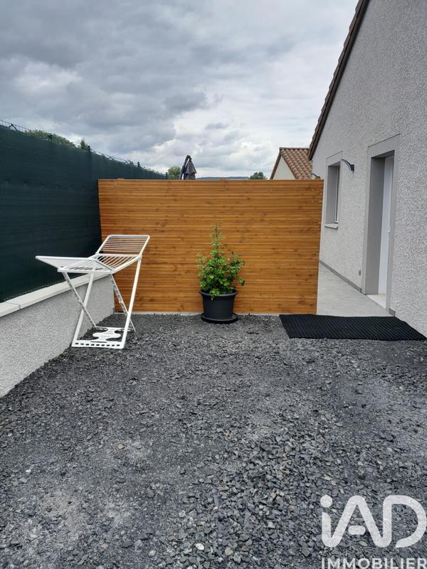 Maison - 220 m² - 8 pièces