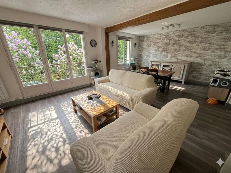 Appartement - 86 m² - 3 pièces