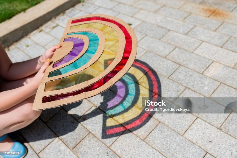 Atelier Créatif "Attrape" Soleil" + Micro Trottoir