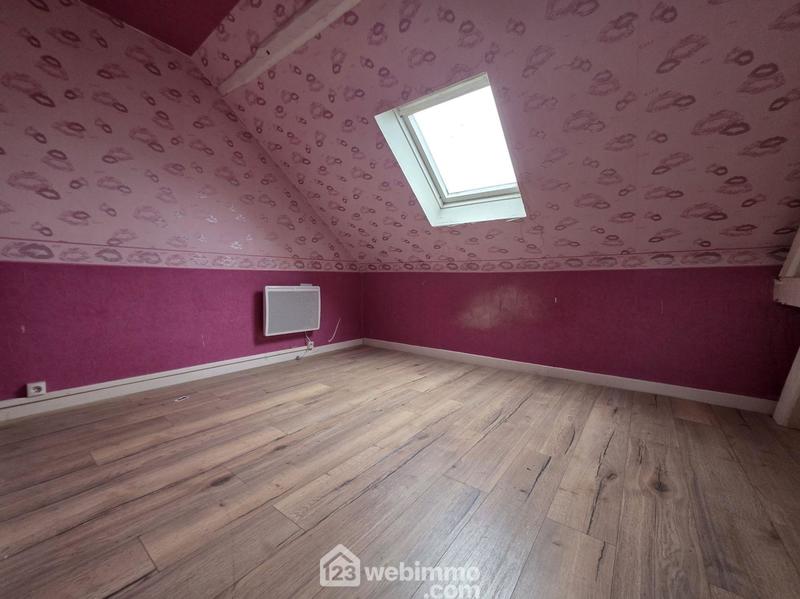 Maison - 95 m² - 5 pièces