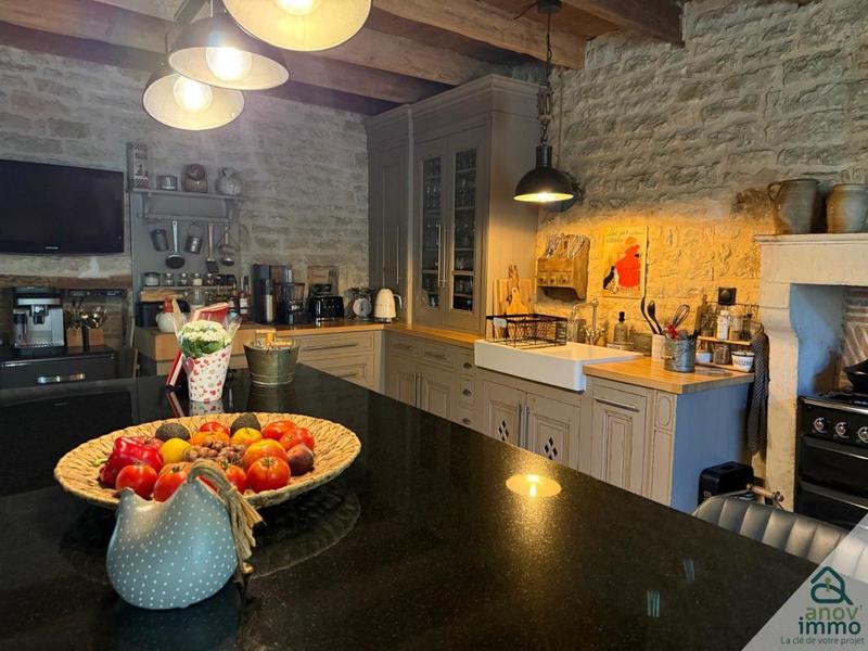 Demeure - 165 m² - 6 pièces