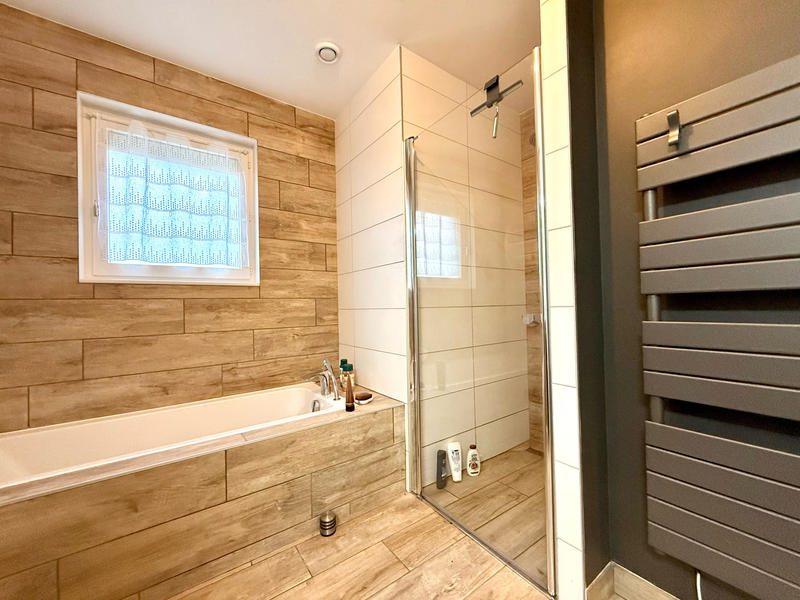 Maison - 160 m² - 7 pièces