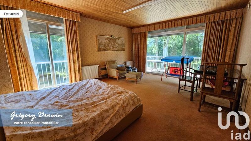 Maison - 668 m² - 10 pièces