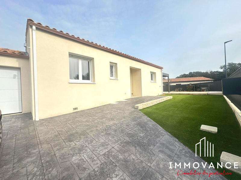 Maison - 90 m² - 4 pièces