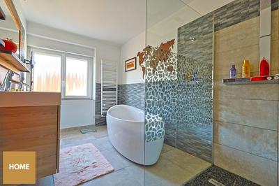 Appartement - 106 m² - 5 pièces