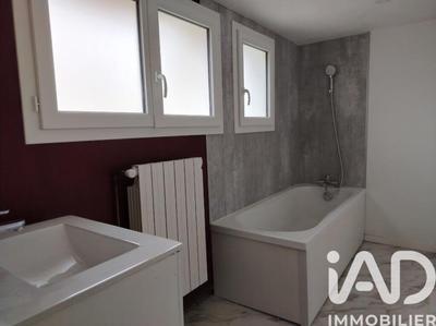 Maison - 101 m² - 4 pièces