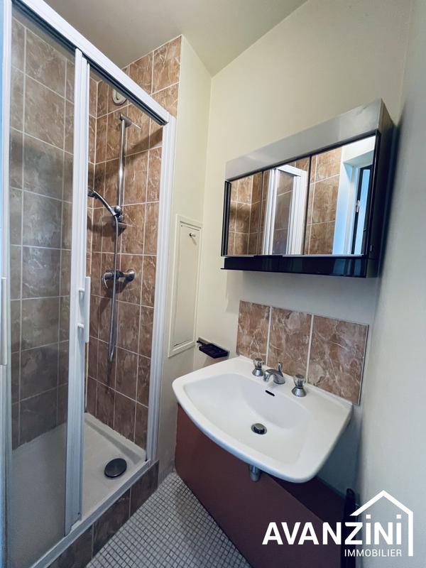 Appartement - 84 m² - 3 pièces