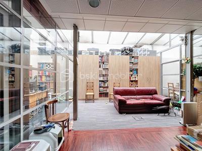 Atelier d'activités - 185 m² - 7 pièces