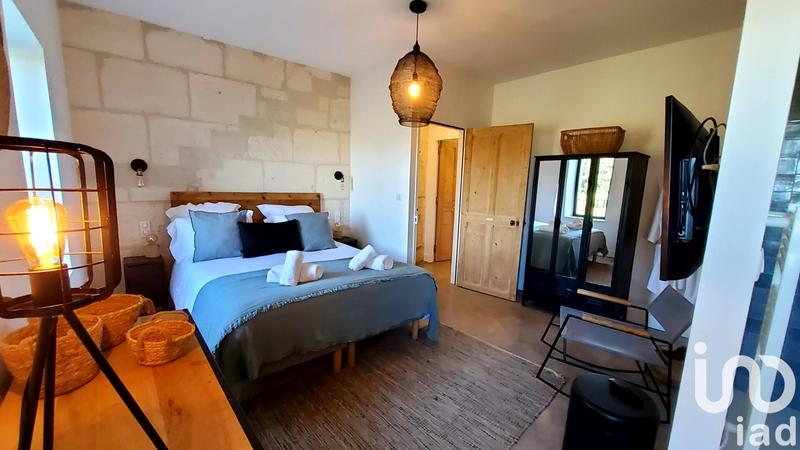 Maison - 360 m² - 10 pièces