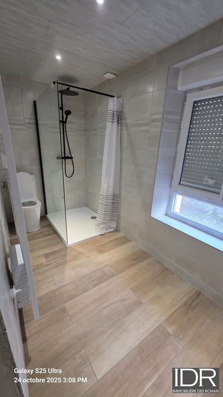 Maison - 95 m² - 3 pièces