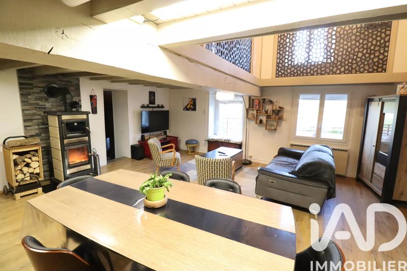 Maison - 195 m² - 7 pièces