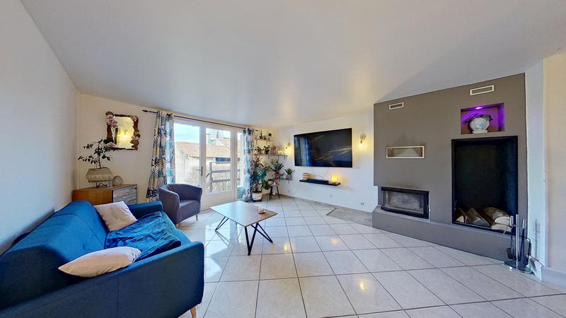 Maison - 160 m² - 7 pièces