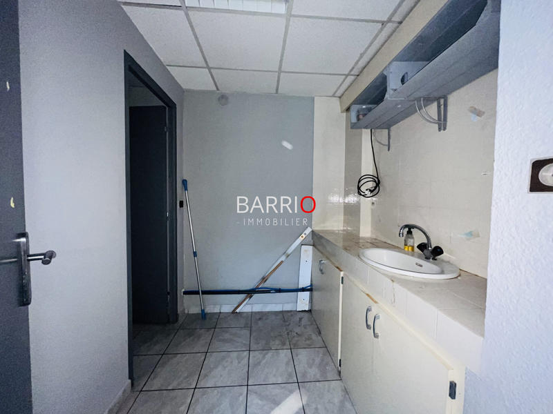 Local d'activités - 68 m²