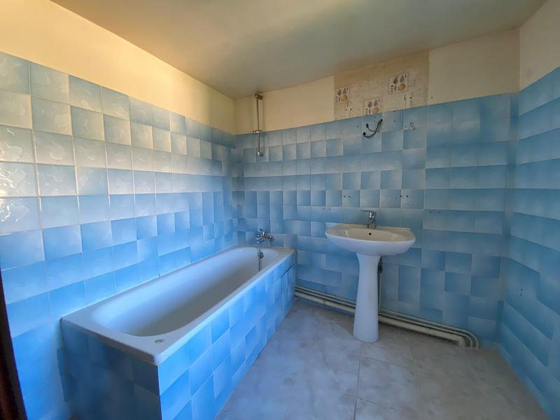 Maison ancienne - 475 m² - 18 pièces