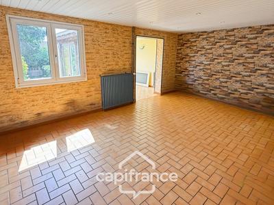 Maison - 86 m² - 5 pièces