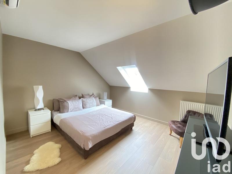 Maison - 165 m² - 6 pièces