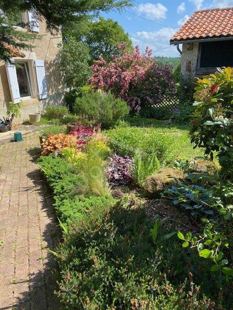 Maison - 275 m² - 6 pièces