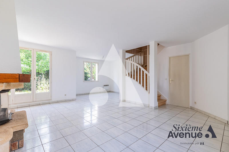 Maison - 140 m² - 7 pièces