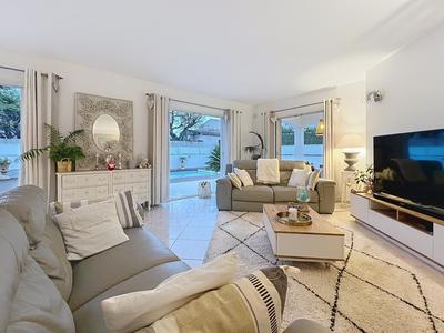 Villa - 155 m² - 6 pièces